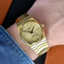 Женские часы Tissot PRX T137.207.33.021.00 35 mm