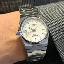 Женские часы Tissot PRX T137.207.11.111.00 35 mm